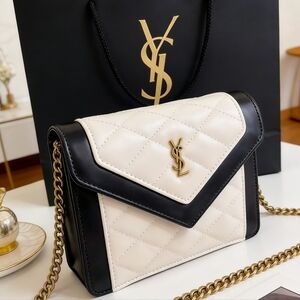 <AUTHENTIC>Saint Laurent Two Tone Quilted Shoulder Bag